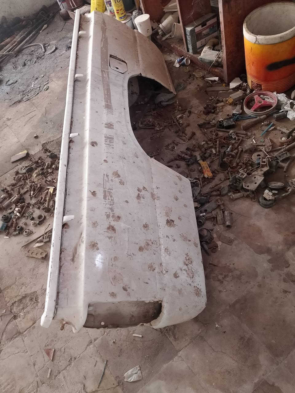 السلام عليكم عندي غراض بيكم  للبيع85 باب اليمنه وبنيد وصفحهت بدي اليمنه كامله الي يفيدنه يخابر مكان بغداد البياع ***********
