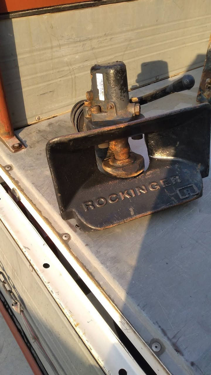 كاسحه جديده سعر ١٧٥ الف     عتله خلفيه سعر ١٧٥ الف     بغداد جرف نداف     ***********
