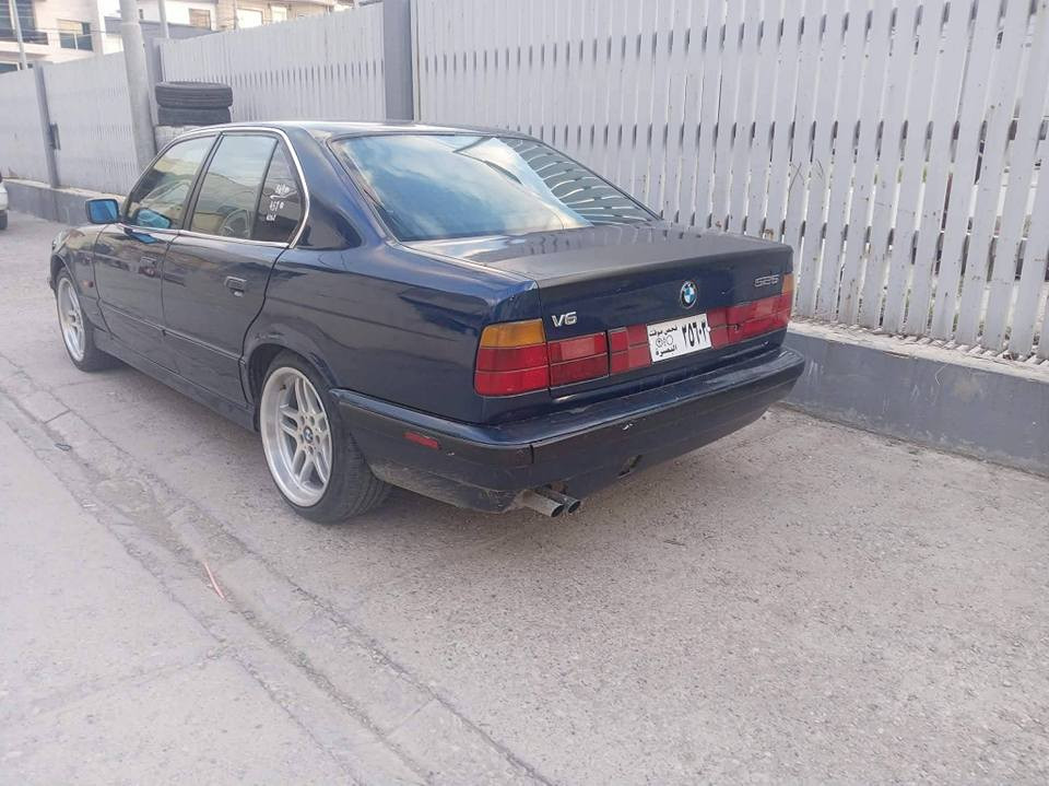 سلاوی خواتان لیبیت هاوریان
بیئیم مودیل1993 مەگینەی 525توماتیک ئارم پلاستیک سلیمانی بەشەڕت ئارمو ئەولیات موسوبراوە بەشەرت 

جوارجام کارەبای جوارتایەو ویلی لوکی لەژیره تەقەو رەقەی هیچ تیانیە دعمۆلیدراوی پیوە نی پیشتو پیشی کەپسە  کارەبای گشت گیانی ئیش ئەکات دیناری مه سرەفی تیانیە کیجەکانی هەمووی ئیش ئەکات

تەنها فروشتن گورینەوە ناکەم موشتەریت تەلەفون بکە***********
سعری48گەلاو کەمیک مەجال السليمانية, العراق
