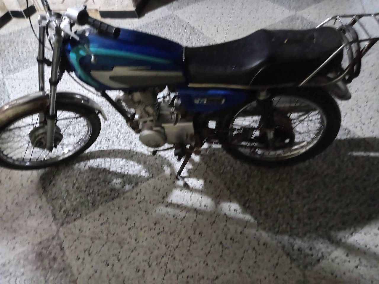 دراجه للبيع بدون رقم الهاتف
***********
