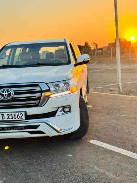 لاندكروز (2017)  كفاله عامه من كلشي ماشيه (160) الف رقم سليمانيه تريد وكاله تريد تحويل   (V6) حجم المحرك(4000) السياره مال جناي مال بيت ادامه بشركه تيوتا 

فوول مواصفات 

بصمه ابواب 

بصمه تشغيل 

شاشه كبيره 

كشنات  جلد 

كامره خلفيه 

حساس امامي 

حساس خلفي 

فتحه سقف

7راكب

فورويل 

تحكم ستيرن 

كشنات كهربائ

زراك لايت

مري شفط

 شاشه بالسقف 

بلوجكترات 

ثلاجه 

تبريد شاشه 

تبريد شاشه 

ومواصفات الاندكروز معروف بالحقيقه احلا من صور

مناقصها كلشي

السعر//500 ورقه وبيها مجال 

مكان السياره ديوانيه مركز المدينه

***********
