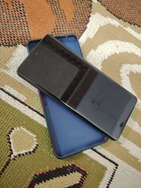 اخون جهاز هونر اكس 9بي 5g جهاز نضيف شخط مابي ذاكرته 256 السعر 250 $ لل...