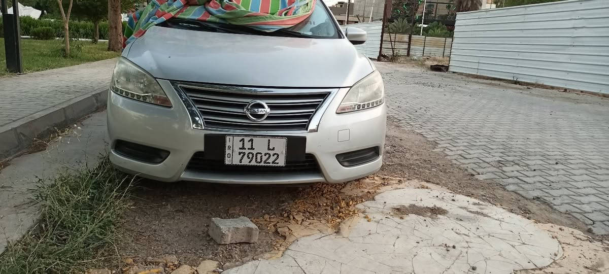 نيسان سنترا خليجي
2020
مكفولة من الصبغ والضرب
عدا ٣ رصاعات واضحات بالصوره 
السياره ماشيه 74
ع وضع الشركه السعر118وبيها مجال بسيط
قبل كم يوم تخم تاير وباتري جديد 
والسيارة باسمي وكولشي واضح بالصور 
اخوان مكلف بالنشر 
رقم صاحب السيارة ***********
العنوان بغداد الغزالية او يرموك
