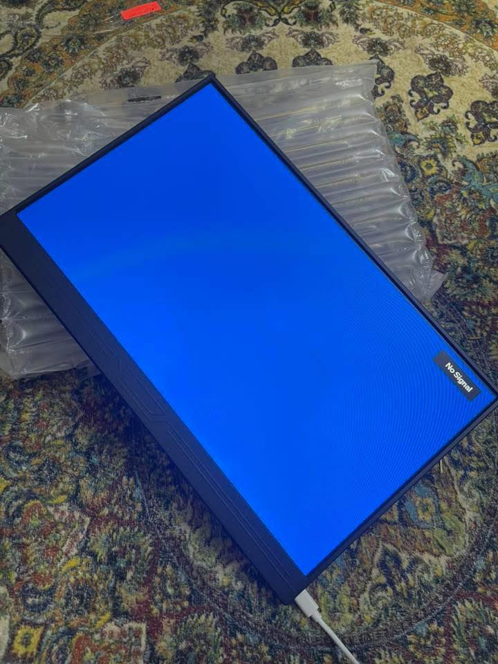 3 شاشات 2 حجم 15 —وحده حجم 10 
شلعة 
مزاد 
حط سعر وبالعافية عليك


**إذا كنت صاحب هذا الإعلان وتريد حذفه لأي سبب، رجاءا أرسل رسالة إلى الدعم الفني**