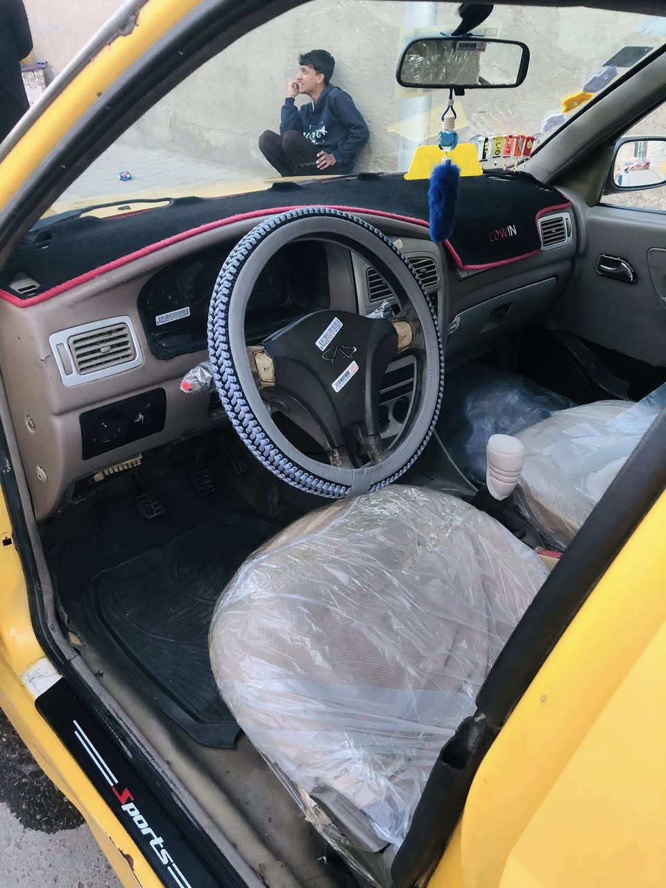 سلام عليكم شيرين كوين موديل 2011 محرك وكير كفاله تبريد مناقصها اي شي مصفرة من كلشي العنوان بغداد حي النصر الاستفسار الاتصال *********** السعر 28 وبيها مجال
