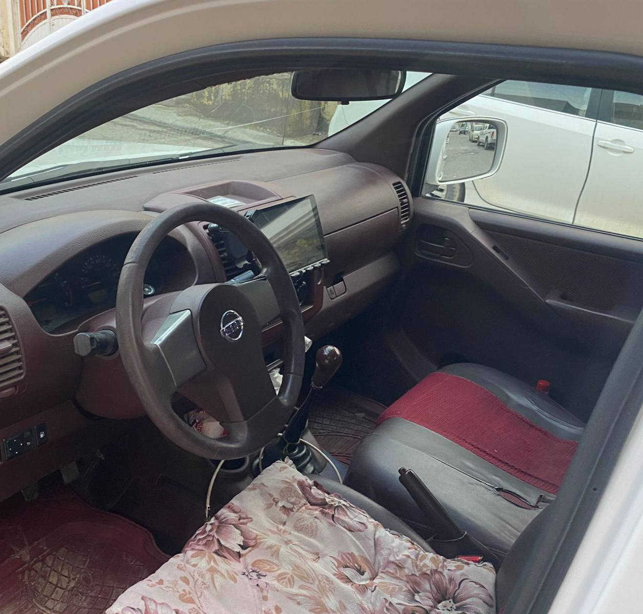 نیسان ناڤارا2009
بەناوی خۆمەوەیە
سەنەوی تازەیە تا 2029
یەک بست بۆیاخی هەیە سەر لایتی پێشەوە سەکن

سعر لە کۆمێنت داوابکە ڕاستەخۆ بۆت دیت 📩 

دەرگای دوای سەکن سارد هەی
تێبینی  
سەیارەکە غازه
سلیمانی-

ژمارەی خاوەنی 
***********
