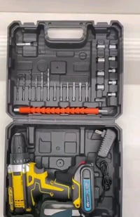 دريل شحن مع عده كامل الملحقات  ب 10 الاف وتوصيل مجاني  الحجز على  هذا ...