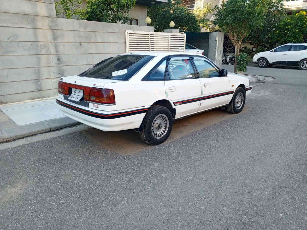 مازدا بۆ فروشتن ١٩٩٠ گیر مەکینە بشرت نرخی ٤٠ *********** كيفري, ديالى
