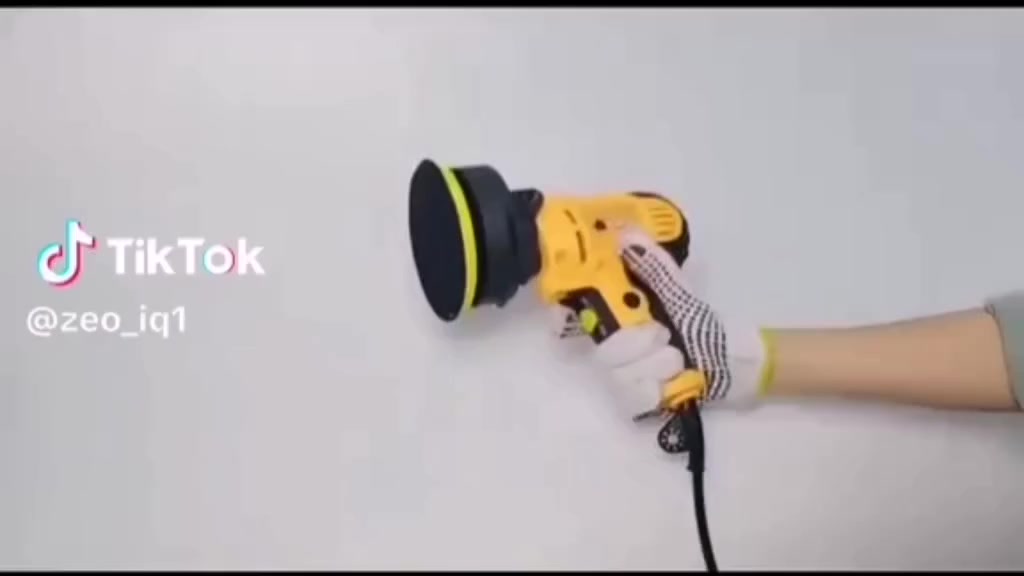 كوسره بوليش وتنعيم مع كامل ملحقاتها وفحمات احتياط
السعر ١٨ مع التوصيل


**إذا كنت صاحب هذا الإعلان وتريد حذفه لأي سبب، رجاءا أرسل رسالة إلى الدعم الفني**