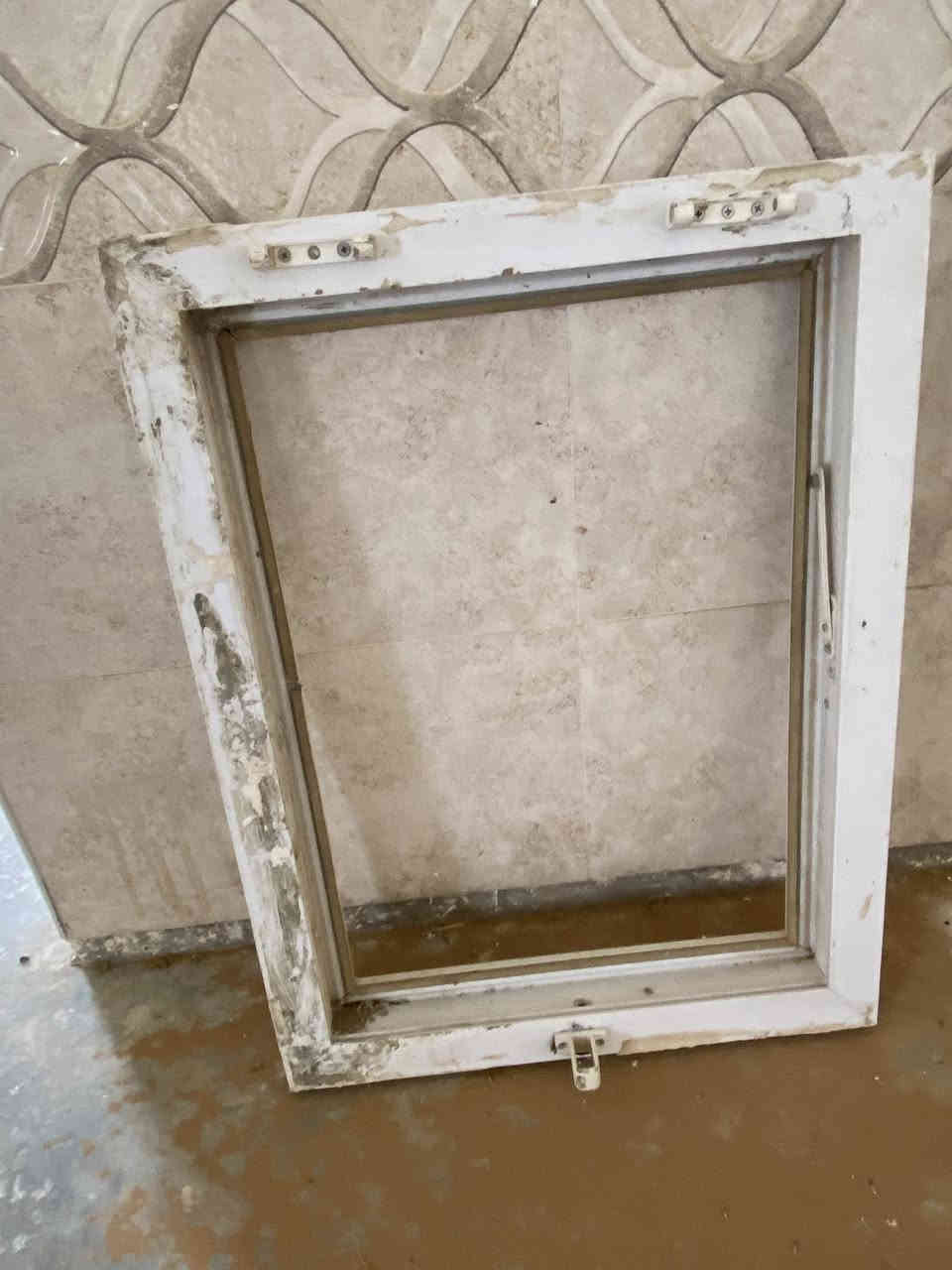 السلام عليكم شبابيج بلاستك مستخدمات حجم ثقيل درجه اولى للستفسار اتصل ***********
