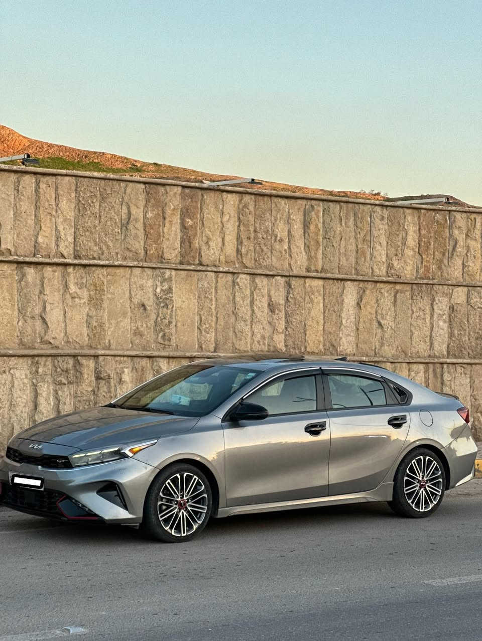 السلام عليكم رمضان كريم
ونبلش وياكم بعروض العيد 
فورتي جيتي 
موديل ٢٢
رقم أربيل 
سنويه جديد
هزه جديد
ماشيه ٧٥ الف ميل 
شرط التحويل 
.
الضرر بنيد فقط 
بدون دواخل بدون ايرباك بدون شاصي 
ضرر سطحي شرط الفحص والسونار 
.
فول مواصفات 
محرك ١٦٠٠ تيربو 
كشنات تدفئه تبريد 
قطعتين تبريد 
فتحه سقف 
كانزه خلفيه 
شاشه كبيره 
رادار امامي 
كشنات جلد 
ستيرن حرف D
تحديد مسار 
تحكمات ستيرن 
هاند بريك بصمه 
.
الموقع الموصل حي نركال 
لمعرفه السعر الاتصال على الرقم 
***********
