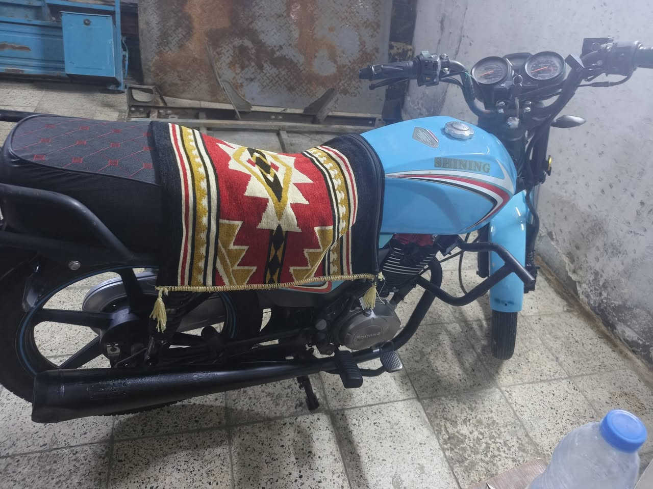 موديل ٢٣ أوراق أصلي مو استنساخ أصلي أصلي العنوان حله نادر الأولى
***********
