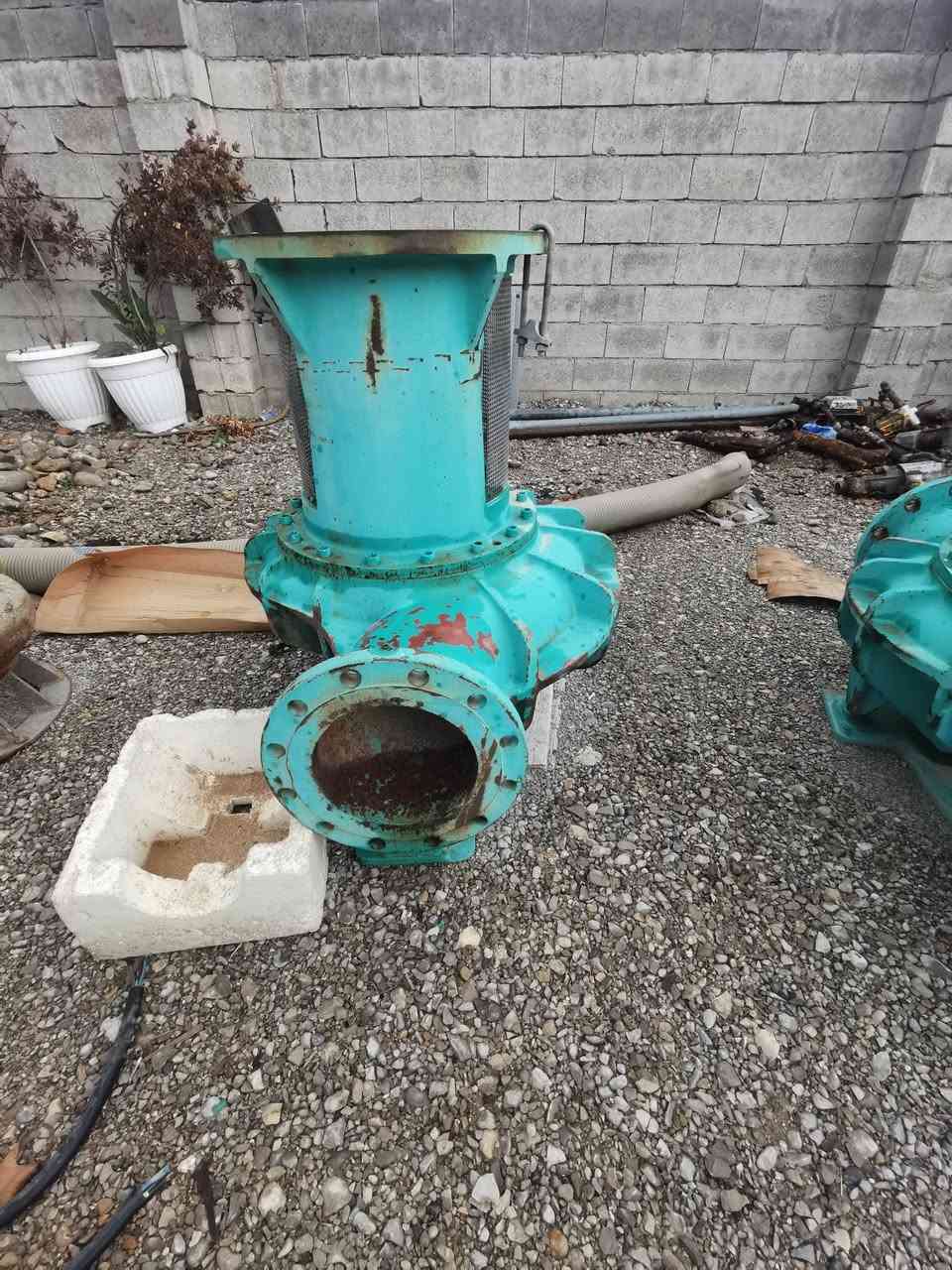 مضخات الماني البيع ***********
