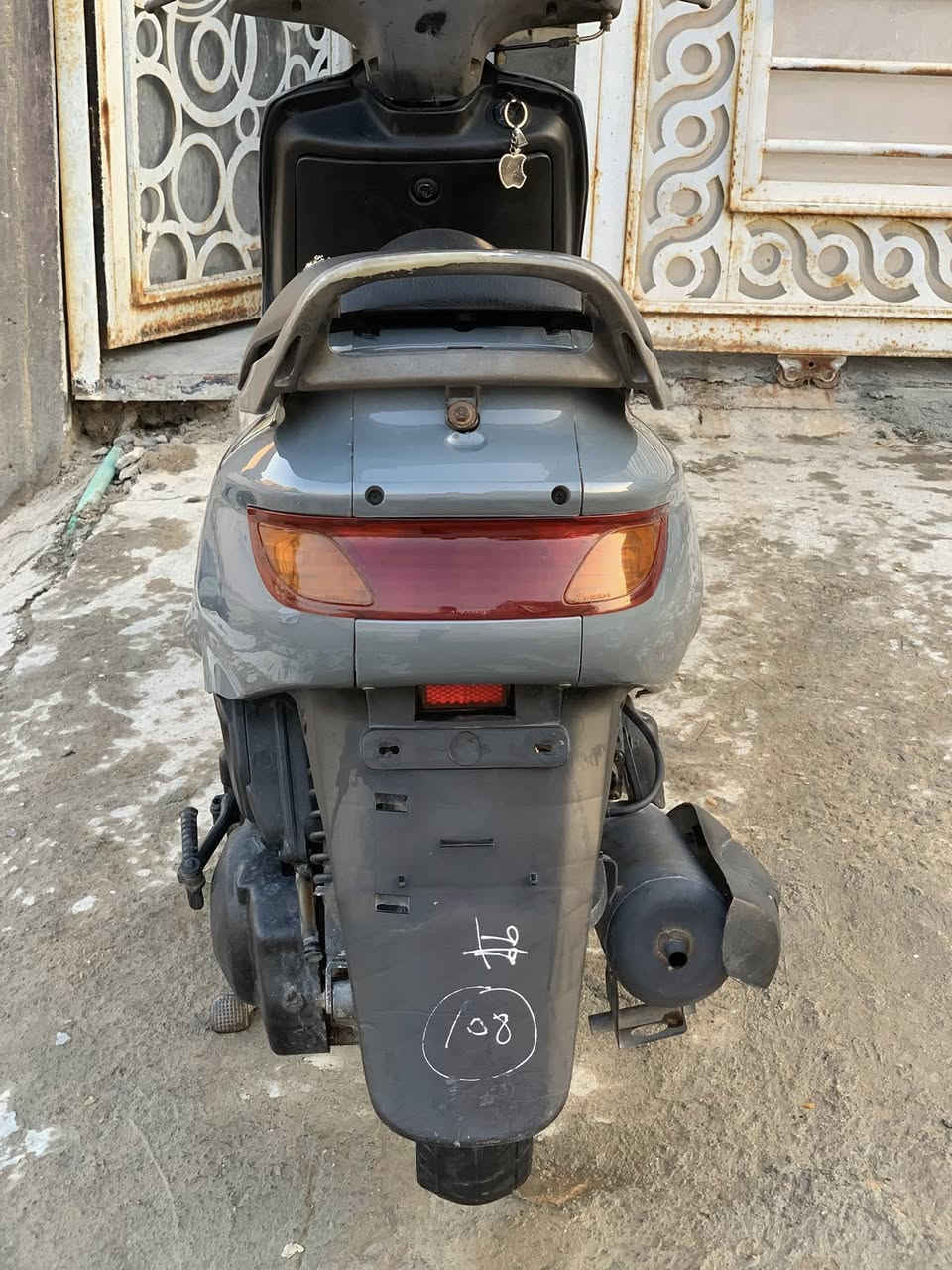 السلام عليكم فراشه حاوية للبيع مامفتوحة وكهربائيات شغاله دراجة نضيفة
السعر ٦٧٥

مكاني الحيدرية خان النص

واتساب***********
