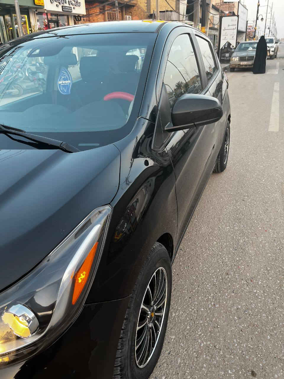 سبارك موديل 2021
مواصفات المعروفه شاشه كامرا دواره 
تدفئه تبريد ع البلادي ثلج 
تخم تاير ووياله جدد حداديه جديده 
حادثها مثل ماموضح بالصوره بيها طخه باب اليمنه مامعدله 
سعرها 
91 بيها مجال للشراي 
مكاني كربلاء 
الهنديه 
***********
متواجد فيس وواتس اب
