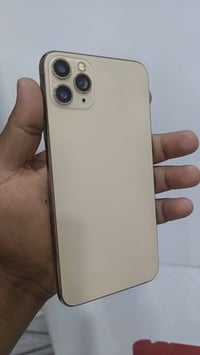 آيفون ١١ برو ماكس • ٢٥٦ • بطارية ١٠٠