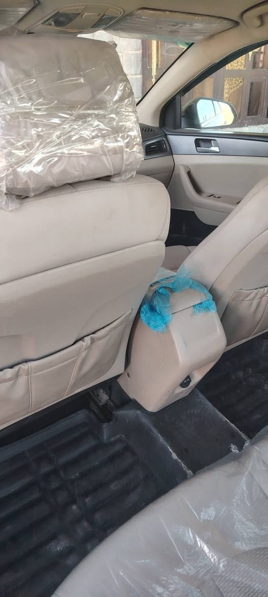 للبيع سوناتا 16 أمريكي رقم بغداد ماشيه 91 محرك جي دي اي  نص فول حادث بالجاملغ الخلفي  راجع بارد السياره بدون صبغ بدون تبديل كل ليبل واحد محرك مكفول كير مكفول تبريد ثلج  بسمي تحويل ثاني يوم  السعر 127 وبيه مجال مكان السياره الانبار  قضاء الكرمه رقم  ***********  بي وتساب
