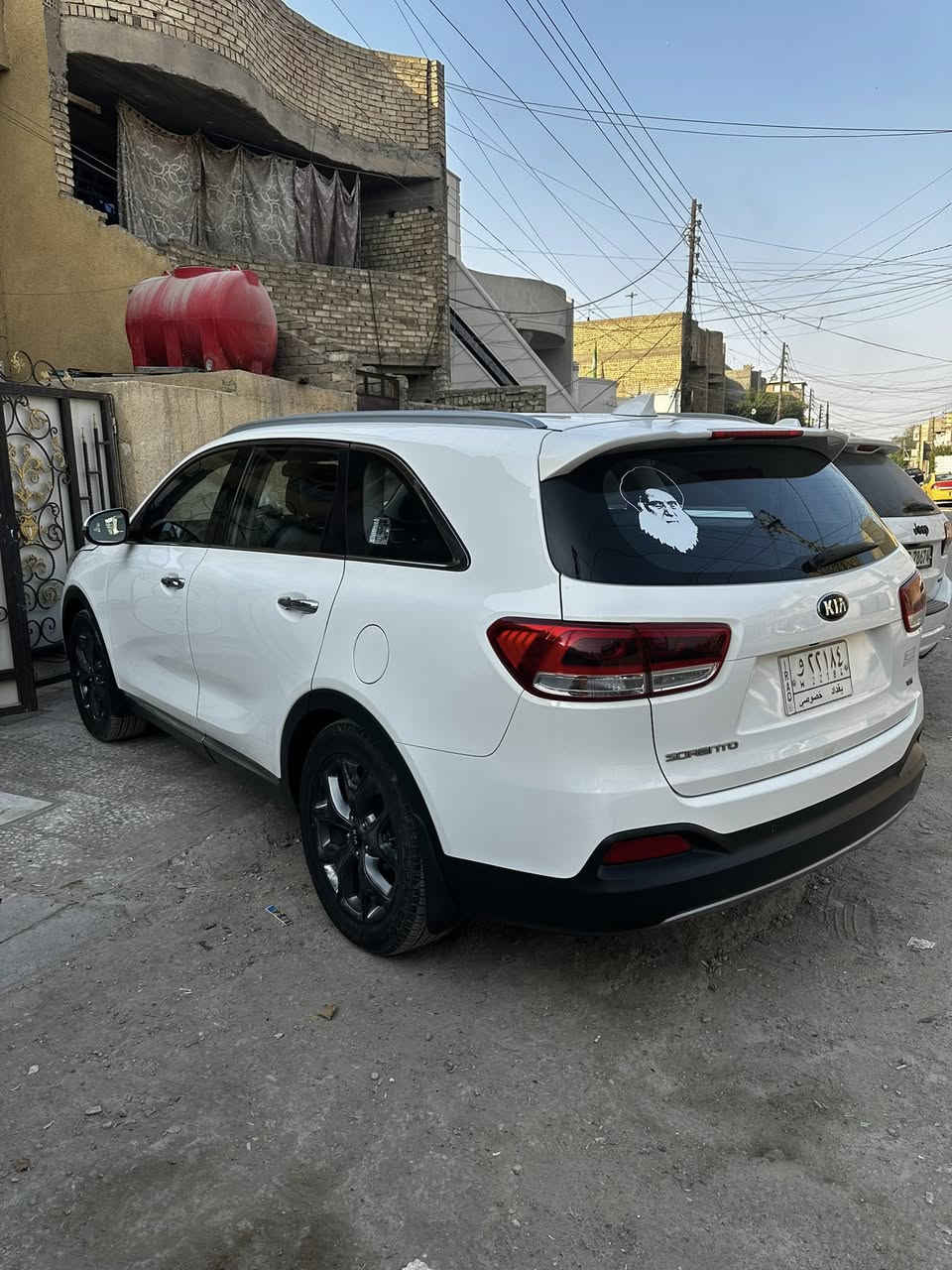 كيا سورنتو 2016 خليجي بيه بنيد مبدل بدون دواخل 7 راكب 6 سلندر السعر 195 و بيه مجال رقم الهاتف ***********
