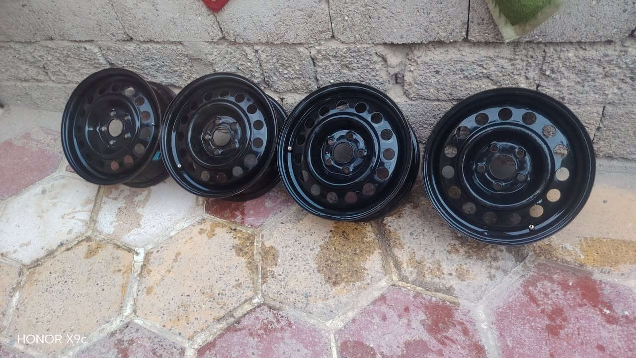 ويل حديد العدد ٤ تخم كامل
للبيع
السعر ٧٥
***********
