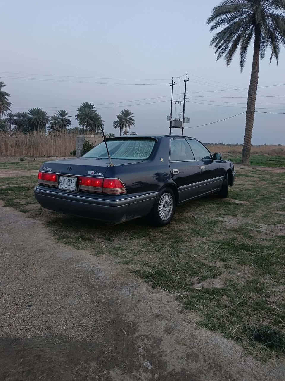 سلام عليكم 

البيع راس ثور 1995 

رقم الانبار تحويل ثاني يوم السعر 70 وبيه مجال 

سياره جاهزه حداديه تخم تاير تبريد قطعتين 

سياره بيه كصه قمار فقط وبيه ضربه بل جنطه راجعه بلاد 

مكاني قلعه سكر الاستفسار *********** 

او مراوس بملكه وكاله عادي وشراي بيه خير ويدلل
