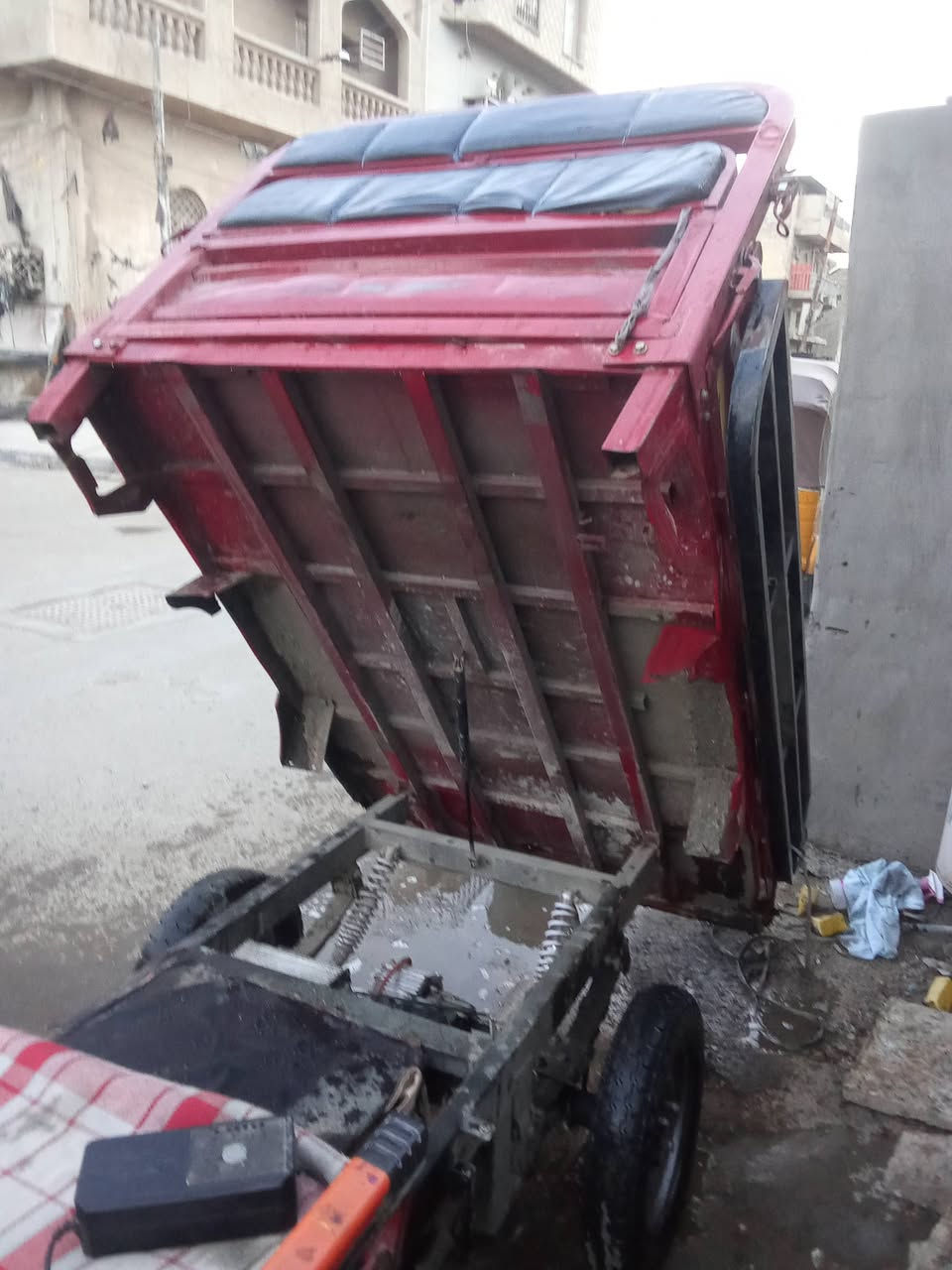 السلام عليكم ستوته شحن للبيع موديل 2024 بطاريات جدد قبل شهر شادهن موضحات كدامك بالصوره سعر 900 الف وبيه مجال مكان بغداد شيخ عمر استفسار عل الرقم ***********
