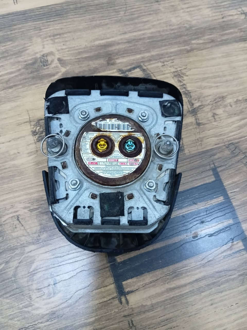 كبسوله كمارو للبيع 50الف اليريده خل يخابرني***********
