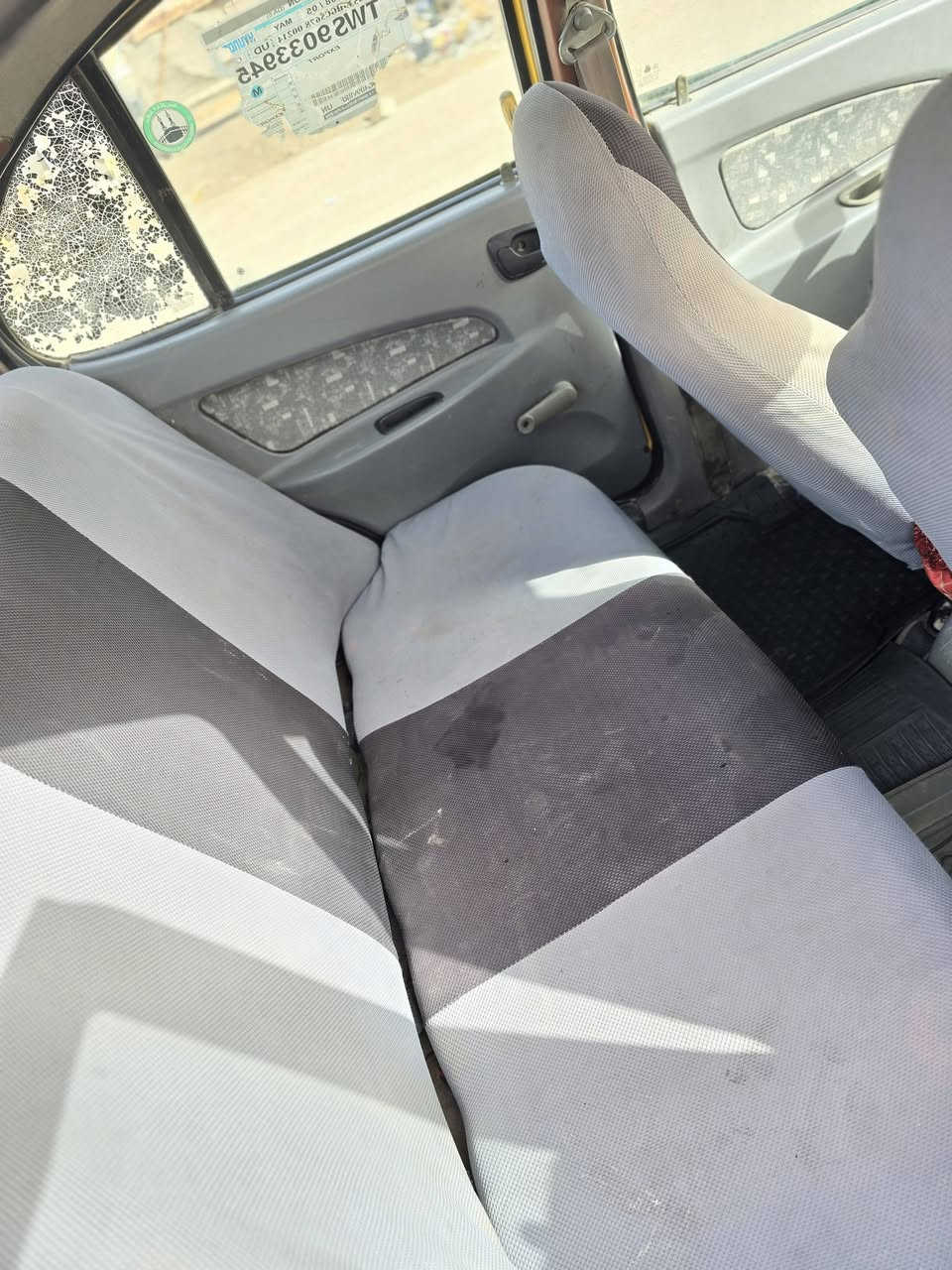 سلام طيبه موديل 2016 مكينه وكير خير من الله حداديه 80 % سنويه حد 2027 بيه ضربه جاملغ خلفي فقط تبريد شغال فقط دكمه عاطله شاشه تخم تايرات السعر 30 وبيه مجال بسيط حك الجيه مكان بابل قرب سيطرة اثار ***********
