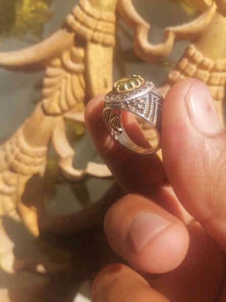 خاتم زبرجد مع شهادة منشأ لكن شهاده ضايعه سعر 75 قفل كربلاء ***********
