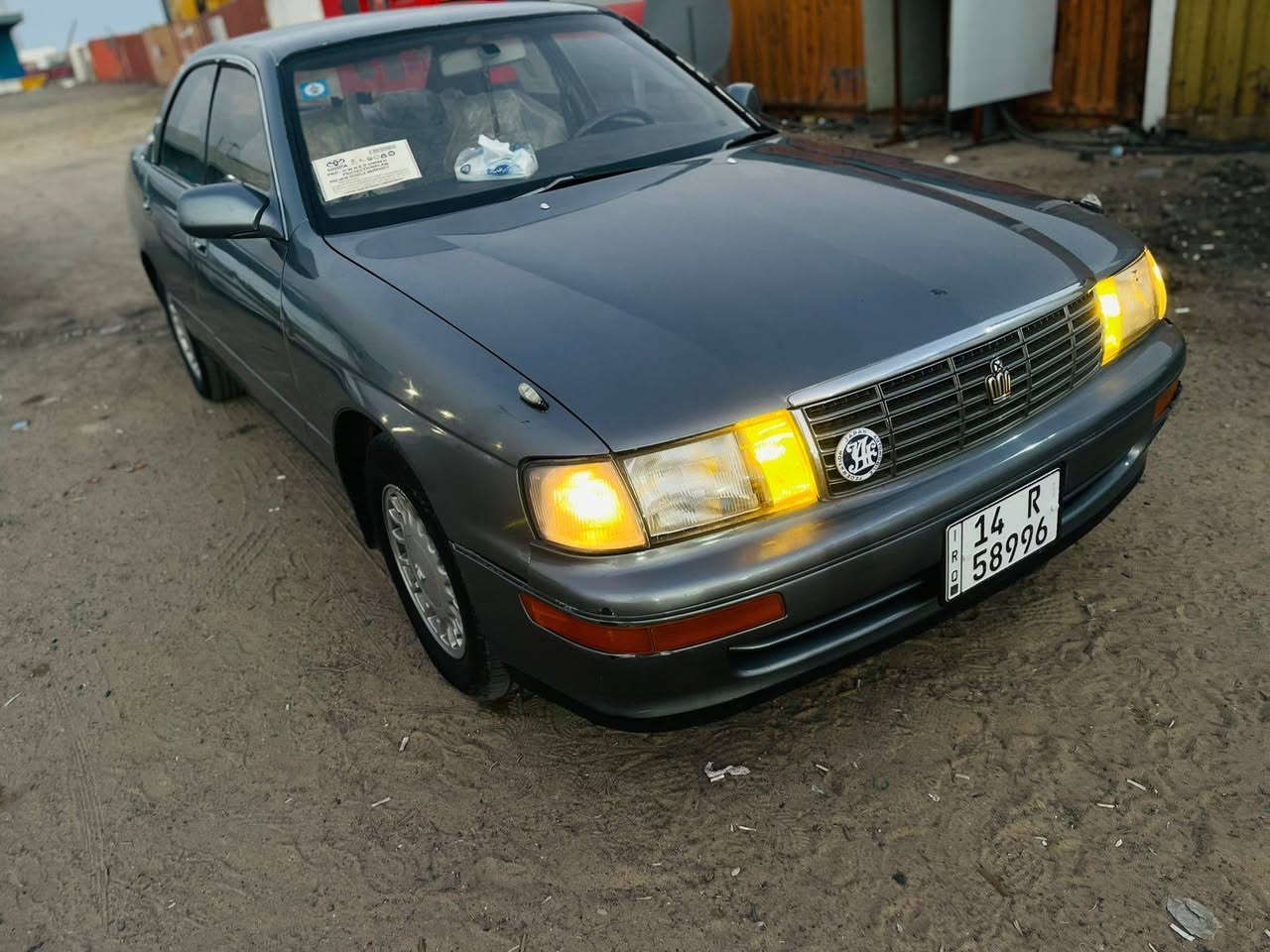 🚗 للبيع — كراون بطة متصل رصاصي
السعر : ٦٥ ورقه وبيها مجال 
مديل 2000
✔️سيارة نظيفة وحلوه 
✔️ رقم البصرة إنكليزي (الجديد)  
✔️  هزّة جديدة 
✔️سنويه بأسمي 2030  
✔️مصبوغة عام _سيارة حلوة نصبتها
✔️مكينة ديلكو 2500 
✔️ مكينة جديده _ خير من الله 
✔️ كير جديده — خير من الله  
✔️ غرفة مرتبة ونظيفة  
✔️تخم تاير جديد
✔️حداده ٧٠٪؜ 
✔️كهربائيات شغالة 
✔️تبريد شغال 
✔️ كفالة من الكص والنقل جثه
✔️ وتحويل ثاني يوم  

📍 الموقع: البصرة / أم قصر  
الهاتف : ***********
🔥 السيارة جاهزة من كلشي وما تحتاج صرف
