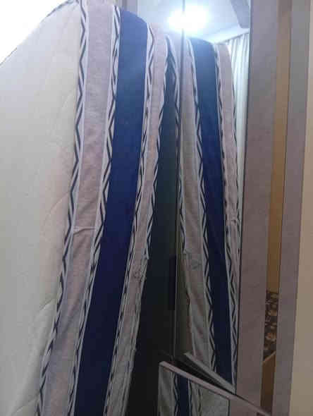 دوشك نفرين للبيع 180 * 200  (جديد)مكان اعظمية شارع الضباط السعر 60 الف للتواصل *********** بغداد
