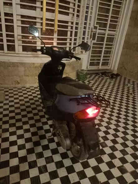 ألسلام عليكم 

دراجة بيجي 9 زروف للبيع نضيفه شغاله كامله ماناقصه شي  سلف هندر شغال  مكينه ناعمه وحلوه 

السعر 150
مكاني حله محاويل 
رقمي***********
للاستفسار اكثر اتصل وتدلل
