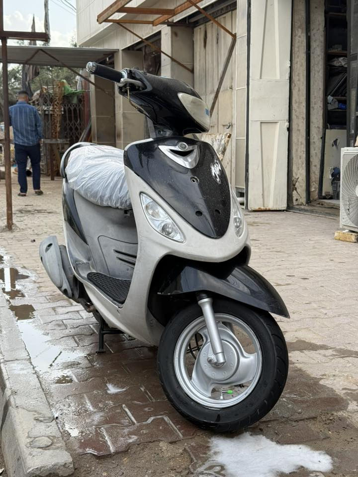 السلام عليكم
للبيع ماكس منغولي اسود رمبة الدراجة 

شرط مامفتوح برغي بيهاا مكفولة 

العنوان الديوانية مركز 

للأستفسار ***********
