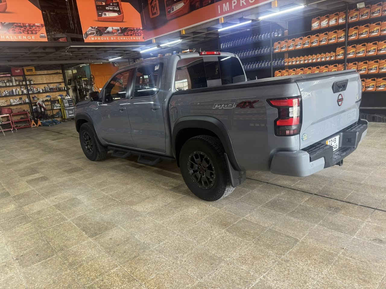 نيسان فرونتير موديل 2023 فول مواصفات واحد على واحد ضرر جاملخ يسار سرقه فقط ماشي 40000 كيلو للاستفسار 
***********
***********
