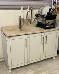 كاونتر MDF تركي • جنرال 4 عيون • مستعمل ٦ أشهر