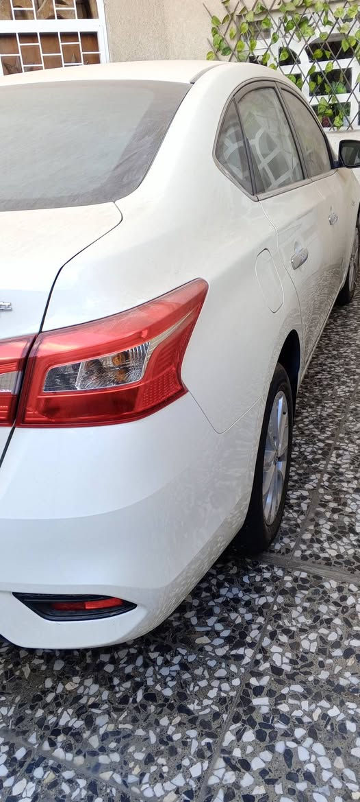 نيسان سنترا موديل 25زيرو رقم أربيل الجديد باسم شركة تحويل وكالة مجانا داخل مخمل شاشة  جنل بلوجكترات للاتصال ***********
