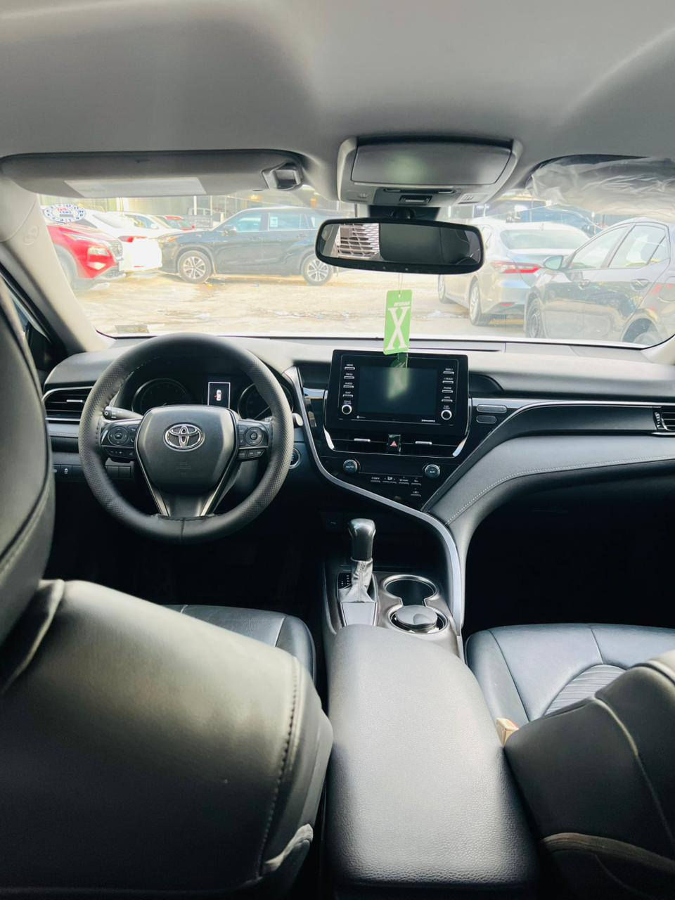 كامري للبيع 2021امريكي فول مواصفات ماعده الفتحه السياره كلين بدون ضرر ماشيه 80كم رقم اربيل تحويل مباشر مكان تكريت استفسار ***********
