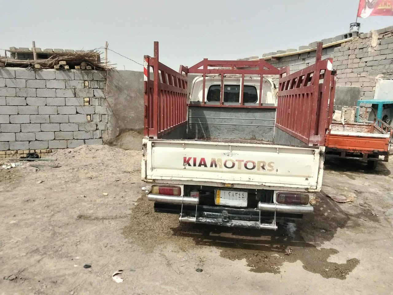 السلام عليكم كيا بنجو للبيع موديل 2000 سياره مقفوله كفاله ضربه وقصه وصوليات تخم ثار جديد مكينه 2700 سياره جديده خير من الله كهربائيات جدد السعر 59 وبه مجال مكان ناصريه مركز الرقم ***********
