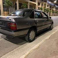 أوبل فيكترا • 1991 • جير عادي