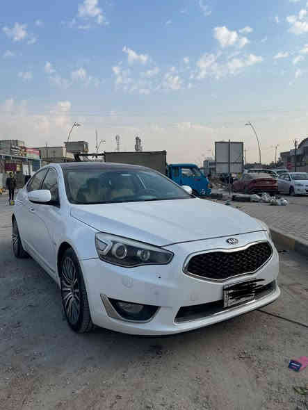 السلام عليكم 
كادنزا 2015 خليجي سياره جديده جديده مكفوله من التبديل والصبغ بيها فقط بارد شبر باب الصدر والجاملغ الخلفي جداً بسيطات بسمي رقم بغداد اني جانيه السياره جداً نظيفه
مواصفاته 1/1 فول تبريد قطعتين بنوراما تحكمات كشنات خزن داخل جلد بيجي مري شفط ترحيب شاشة اعطال كشنات تدفئه حساسات زراكات مازدات وبعد بيه هواي مواصفات مكينه 6 مكفوله برغي ما مفتوح بيها كير مكينه صدر كهربائيات كلها شركه وما ملعوب بيها تخم تاير جديد 
منضومه زنون بلاد السعر165 وبيها مجال بسيط مكاني البلديات ***********
