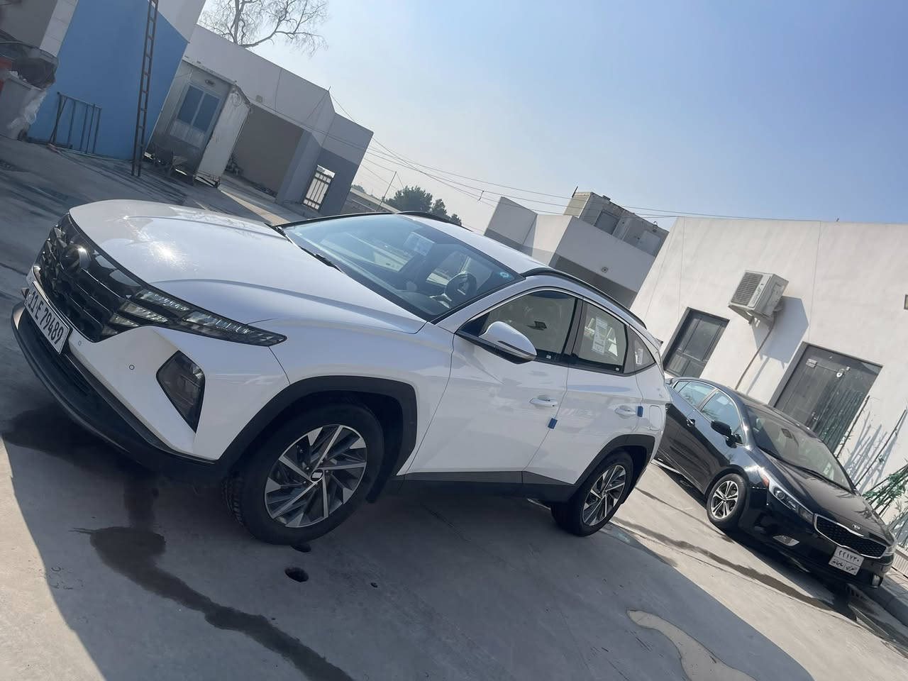 السلام عليكم توسان موديل 2022 خليجي مكفوله كفاله عامه ماشيه 31الف الموصفات فوول عده البنروما بصمه تشغيل عن بعد كشنين كهرباء مري شفط اشاير بلمري شاشه كار بلي شاحن يوس +هاتف بي هندبريك دكمه اوتو هولد نضام تزحلق
 تبريد قطعتين سبير منازل تخم تاير صدر كله جديد 
السياره جديده بمعنه الكلمه تجي وشوف بعينك تحويل مباشر رقم بغداد انكليزي هزه جديده 
سونار مرفق بصور 
السعر ب 215 وبيه مجال حك الجيه مكان سياره بغداد البياع ***********/***********
