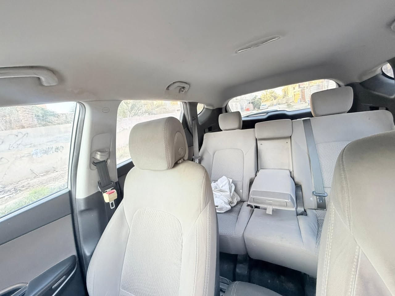 السلام عليكم سنتافيا وارد أمريكي السعر ١٤٥ $ وبيها مجال قليل  موديل ٢٠١٦ للبيع فقط الضرر موضح بالفحص  إدامة كاملة عليها صدر جديد ماشية ١٥٠ الف مكان بابل المسيب للاستفسار ***********
