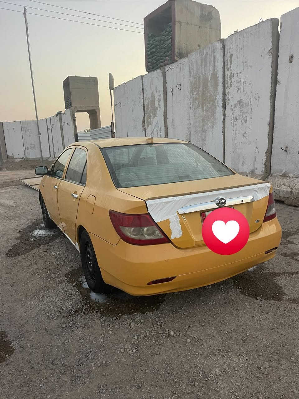 السلام عليكم بي وايدي موديل ١١رعيه متوفي بس أهله موجودين أقابلك وياهم ماعتهم شي عوزه صدر خلفي سعره ٣٠ بغداد ***********
