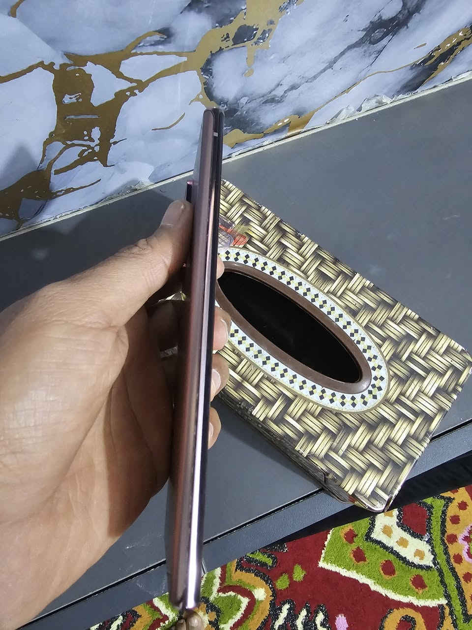 نوت ٢٠  شرق اوسط مكفول من كلشي جهاز نظافته ٩٥ السعر ٣٥٠ الف مكاني بغداد حي اور للإستفسار ***********9
