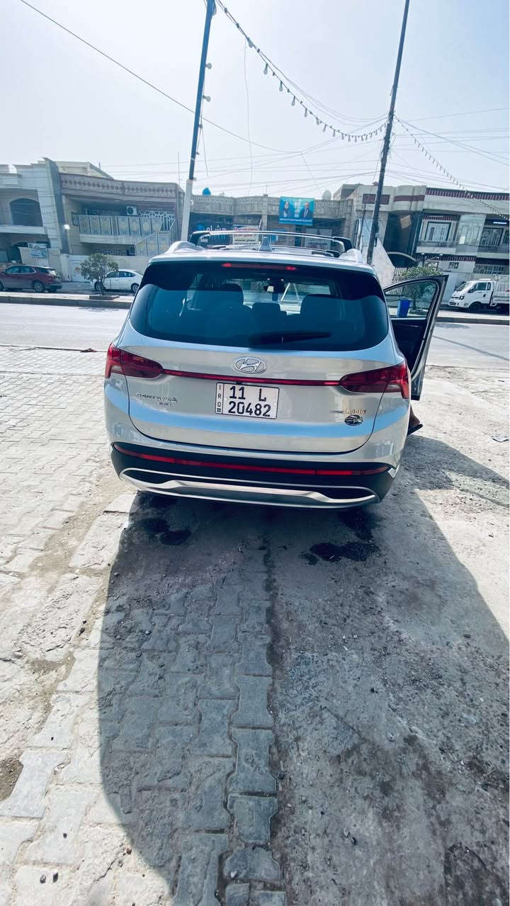 السلام عليكم 
هوندا سنتافيا 
موديل 23
السيارة هاي ابرد زيرو فقط ماشيه 7500 
رادار امامي 
رادار خلفي
رادار جانبي
أشاير للمريء
حساس خلفي 
سياره وارد امريكي
سيارة حادثه جدا خفيف 
إرباك كشن سائق فقط
السياره بيه سونار مع الصور 
سعر السياره 19000
مكان السياره الاعضميه 
رقم الهاتف ***********
وبيه مجال بغداد, العراق
