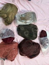 شلعة باروكات • ٧ باروكات