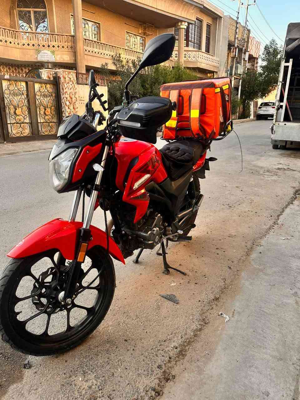 سلام عليكم دراجة RK مرقم الدراجة مكفولة كفالة عامة أي نقص ما بيهة واي غرامهة ماعليهة مصفرة العنوان بغداد العضمية السعر 1950 الرقم ***********
