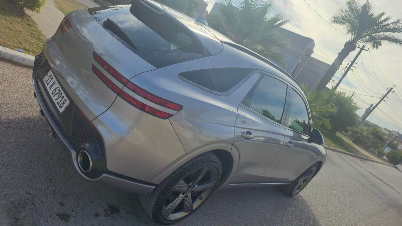 جينسيس جي في 70 2023 وارد أمريكي بدون ايرباك مواصفات سبورت برستيج 2500 توربو فول اعلى مواصفات
جاملغ الامامي مفتوح ومشدود نفسه وجاملغ خلفي وباب خلفي صبغ موضح بالسونار
السعر 30500$ 
*********** بغداد, العراق
