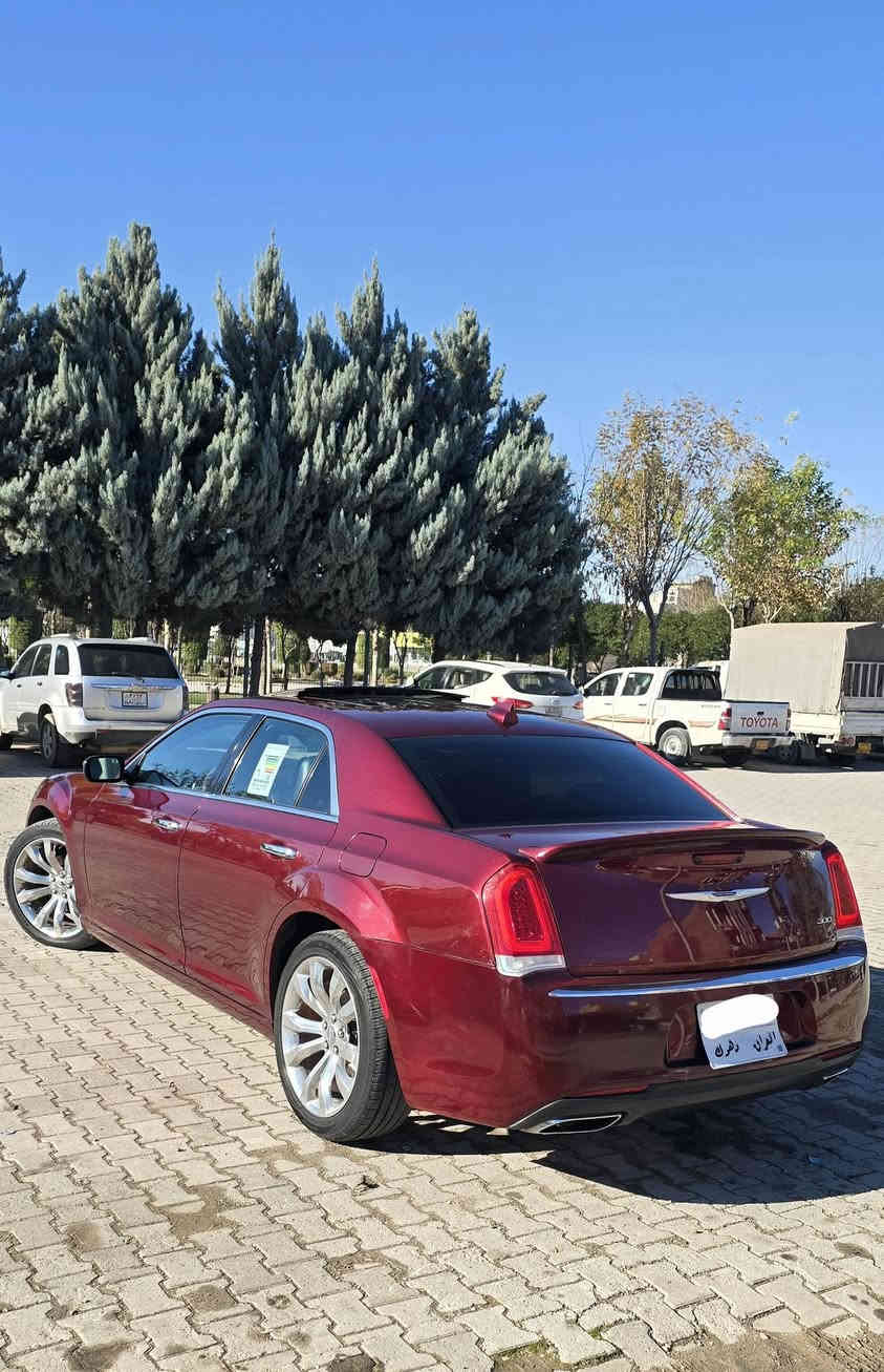 اوباما 2018 C
6 سلندر تو ويل 
كلين تايتل بدون حادث 
فقط جاملغ بخ 

بانوراما 
كشنات جلد تدفئة وتبريد 
كشن وستيرن خزن ميموري 
مرايات قلابة مع البك 
ستيرن تدفئة 
تشغيل عن بعد 
سستم سماعات الباين 
شاشة أبل كار بلي واندرويد اوتو 

السعر : 235
مكان السيارة دهوك 
***********
***********
اتصال أو واتساب
