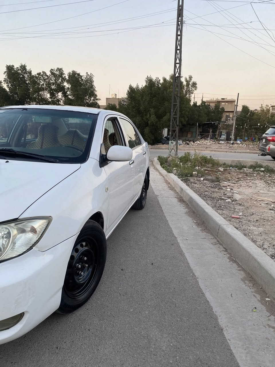 سلام عليكم بي واي دي F3 كير اوتوماتيك المرغوب  گير ومكينه بلادي موديل 2012 سياره كامله من كلشي مكينه تبريد ثلج  صدر ترايهه حلو سنويه باسمي مشروع وطني وين ميعجبك حول رقم بغداد انكليزي الجديد سياره دواخلهه حلوه مواصفات السياره معروفه مكان سياره بغداد سعر 62 وبيهه مجال للاستفسار ***********
