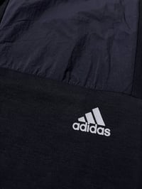 أديداس • ووتر بروف • مقاس L